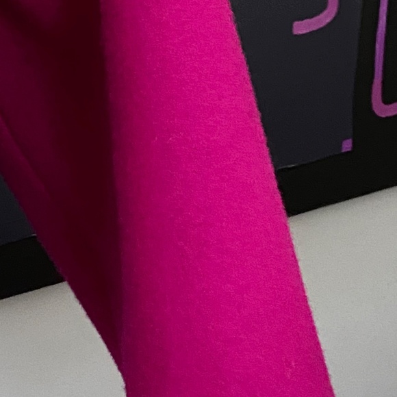 Women's Stunning Raspberry Pink Wool Short Jacket, Roth-Le-Cover Coat. S.10-12. - Picture 6 of 16